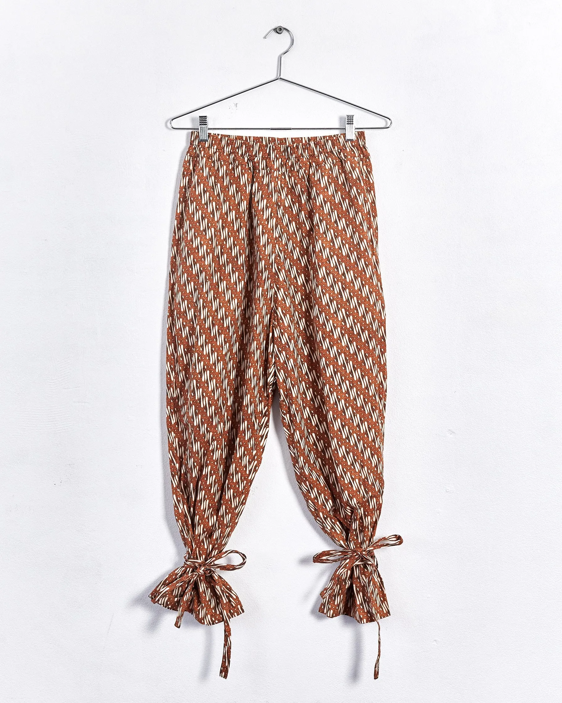 Bassike batik print tie hem cotton pants, tan & brown, 6-8