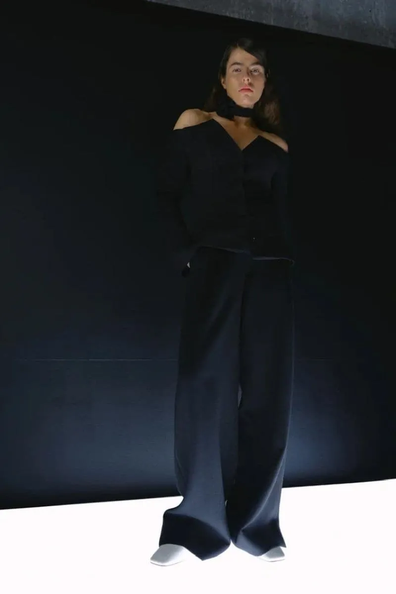 BLACK WOOL STRAIGHT LEG PANTS