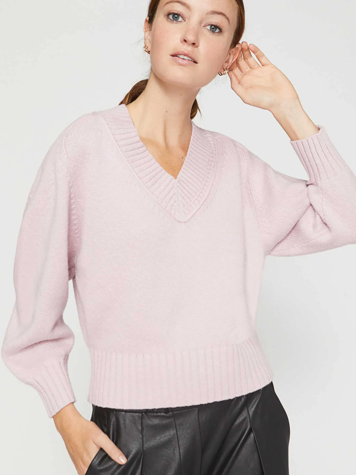 Brochu Walker - Mylo Vee in Orchid