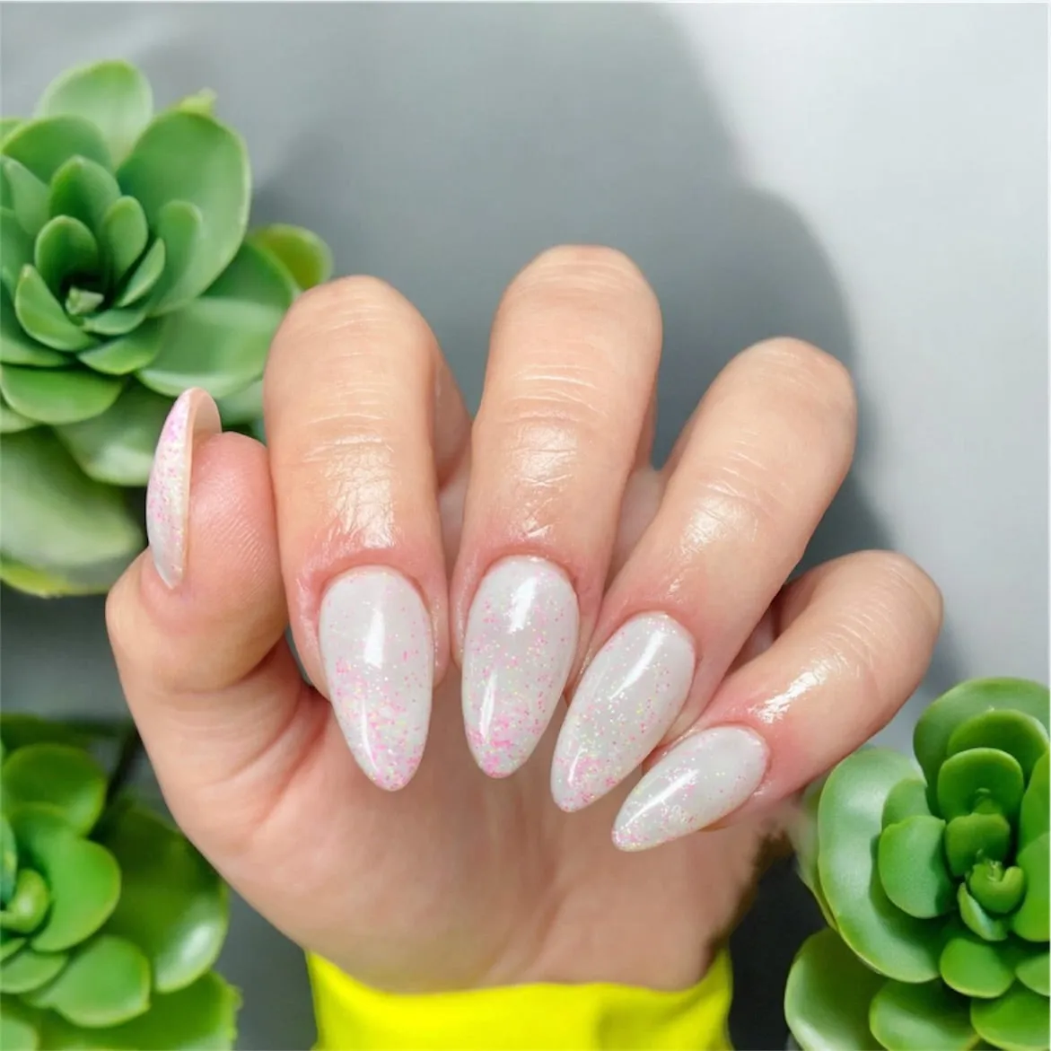 Bunny Kisses- Yougurt gel polish