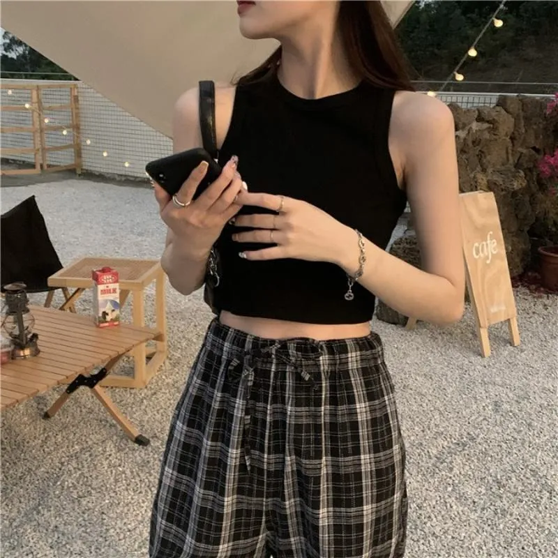 Cropped Navel-Baring Round Neck Worn Outside Slimming Tank Top