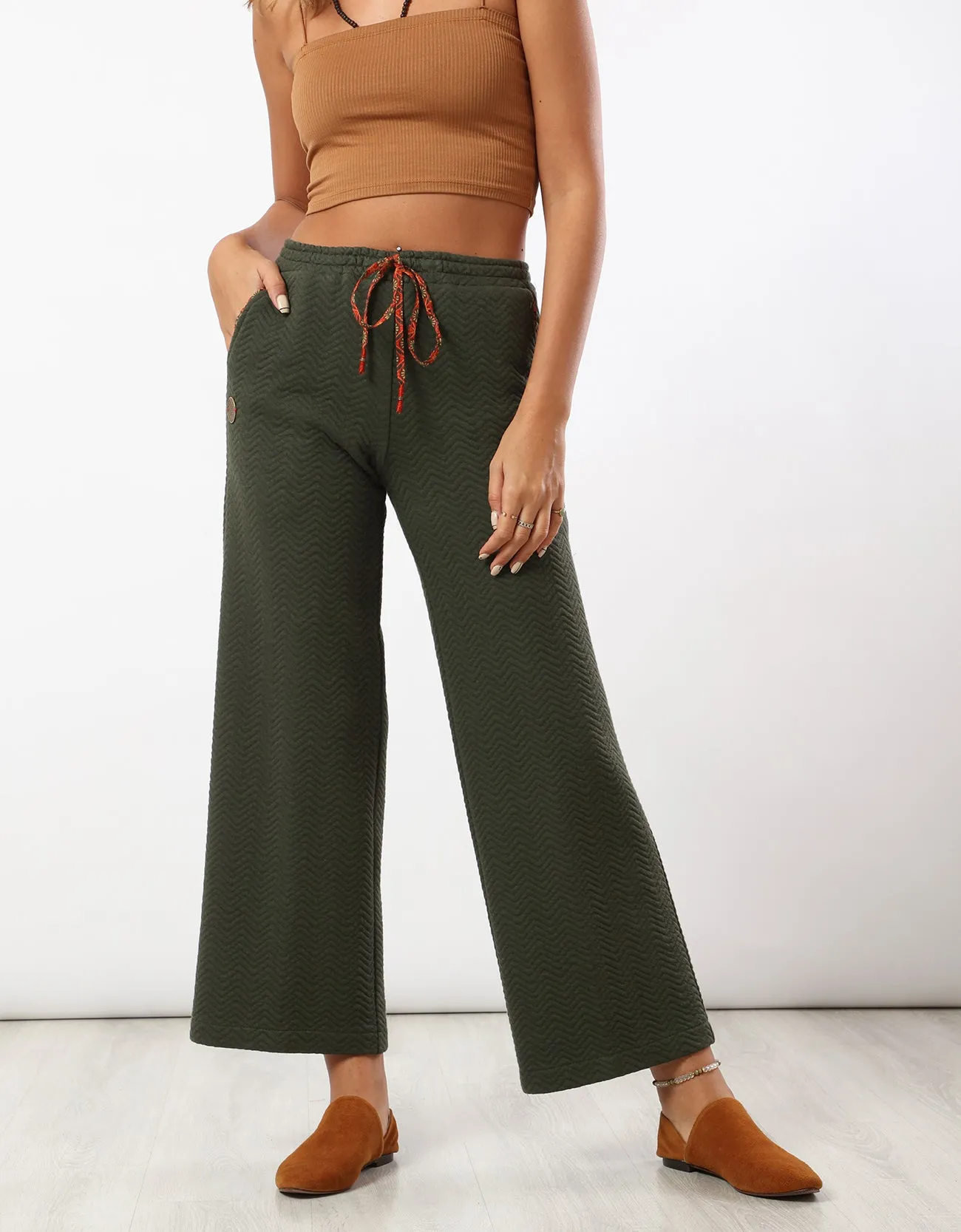Drawstring quilted pants