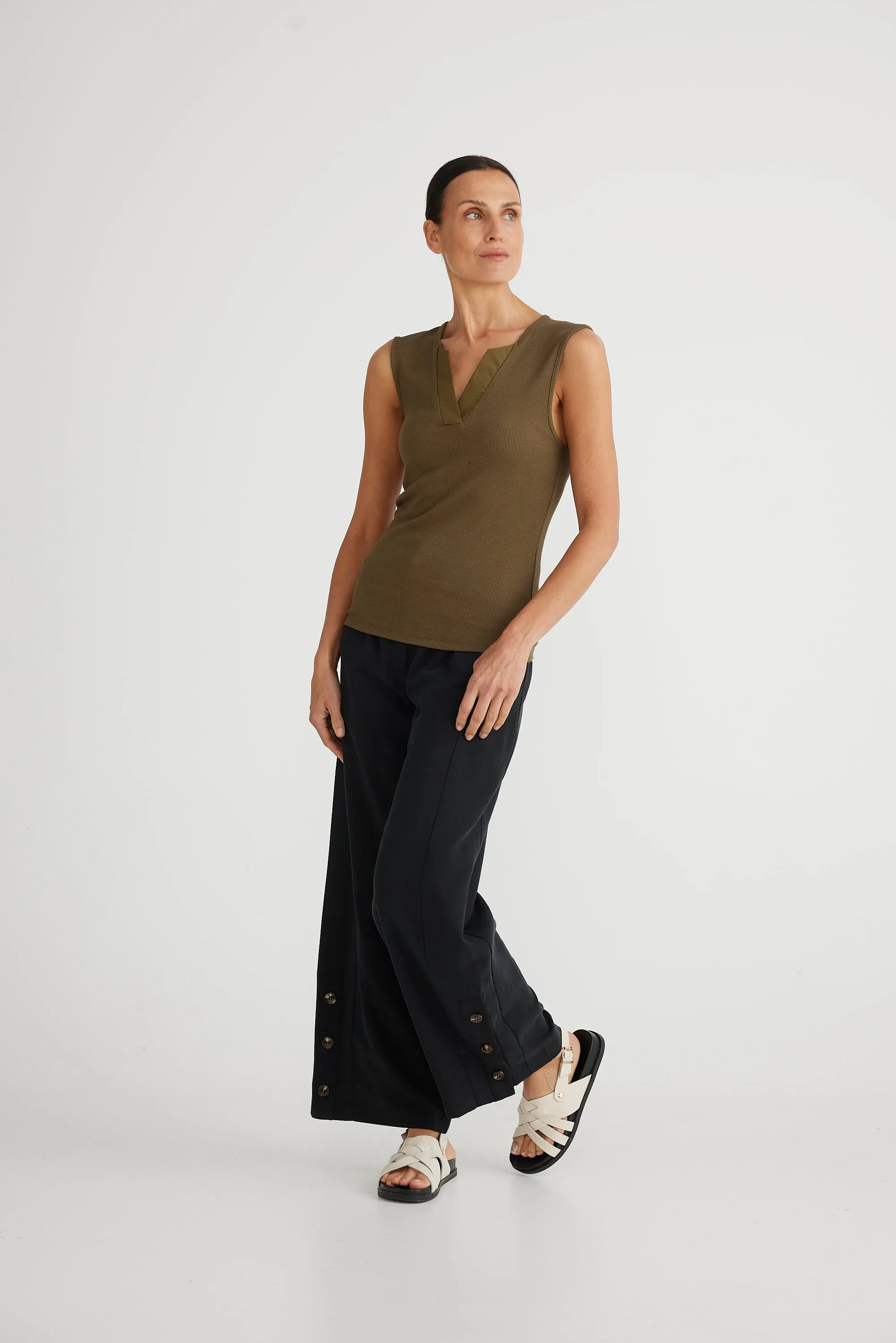 Henley Tank in Deep Moss