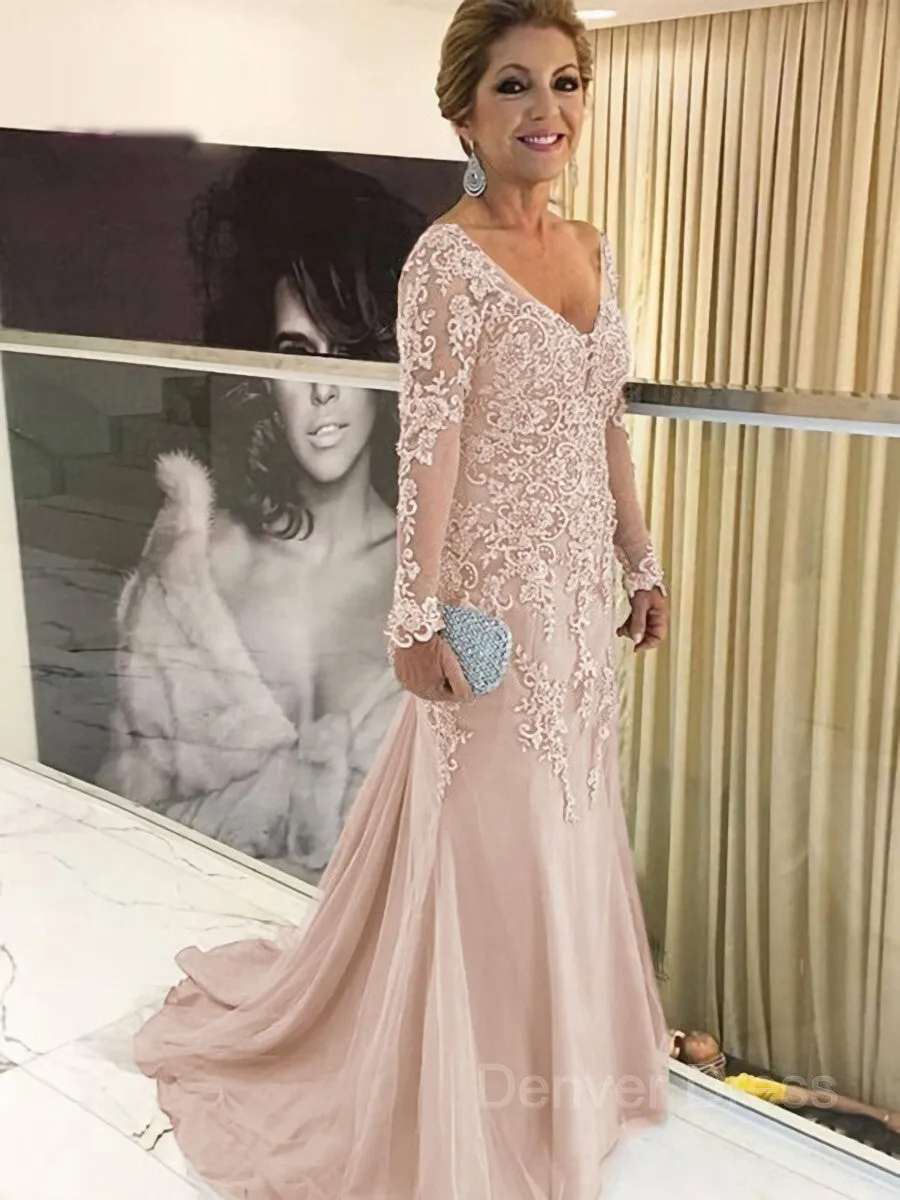 Sheath V-neck Sweep Train Tulle Mother of the Bride Dresses With Appliques Lace