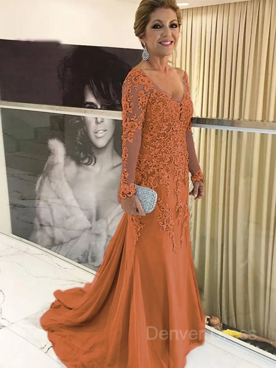Sheath V-neck Sweep Train Tulle Mother of the Bride Dresses With Appliques Lace