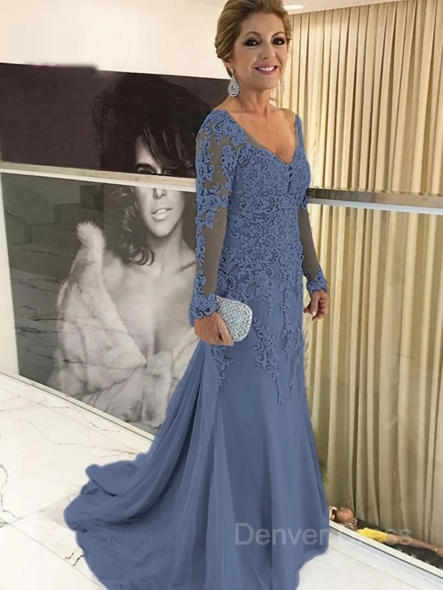 Sheath V-neck Sweep Train Tulle Mother of the Bride Dresses With Appliques Lace