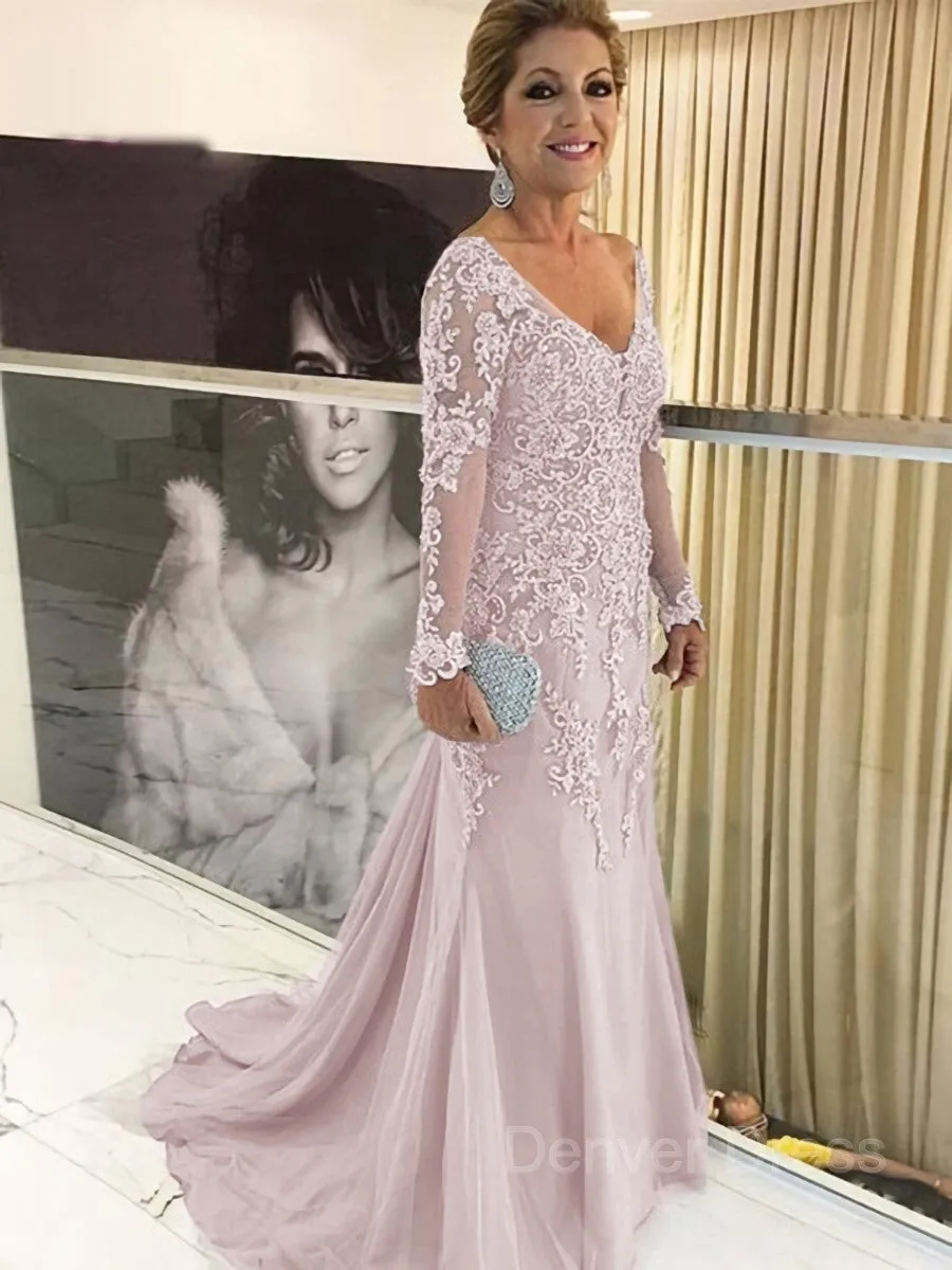 Sheath V-neck Sweep Train Tulle Mother of the Bride Dresses With Appliques Lace