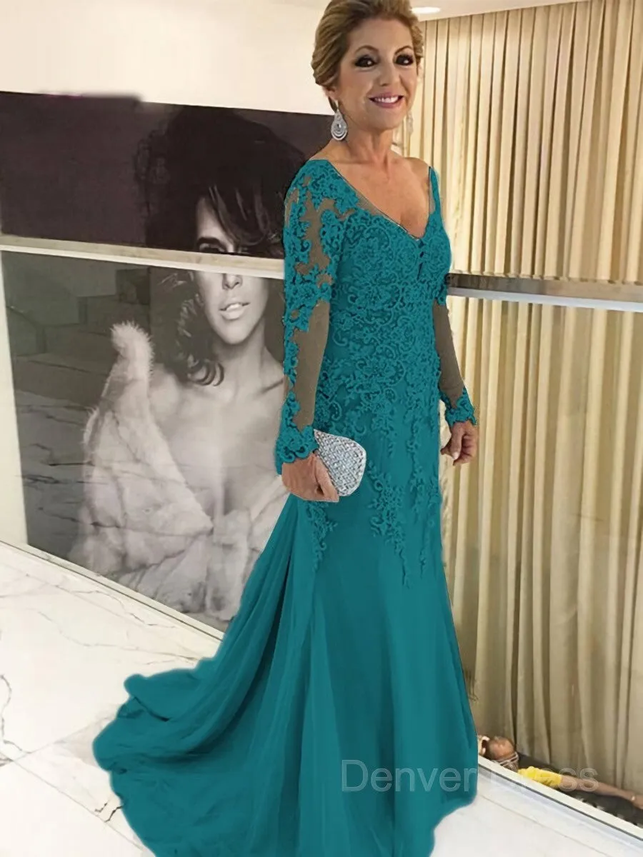 Sheath V-neck Sweep Train Tulle Mother of the Bride Dresses With Appliques Lace