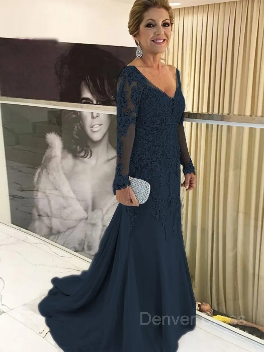 Sheath V-neck Sweep Train Tulle Mother of the Bride Dresses With Appliques Lace