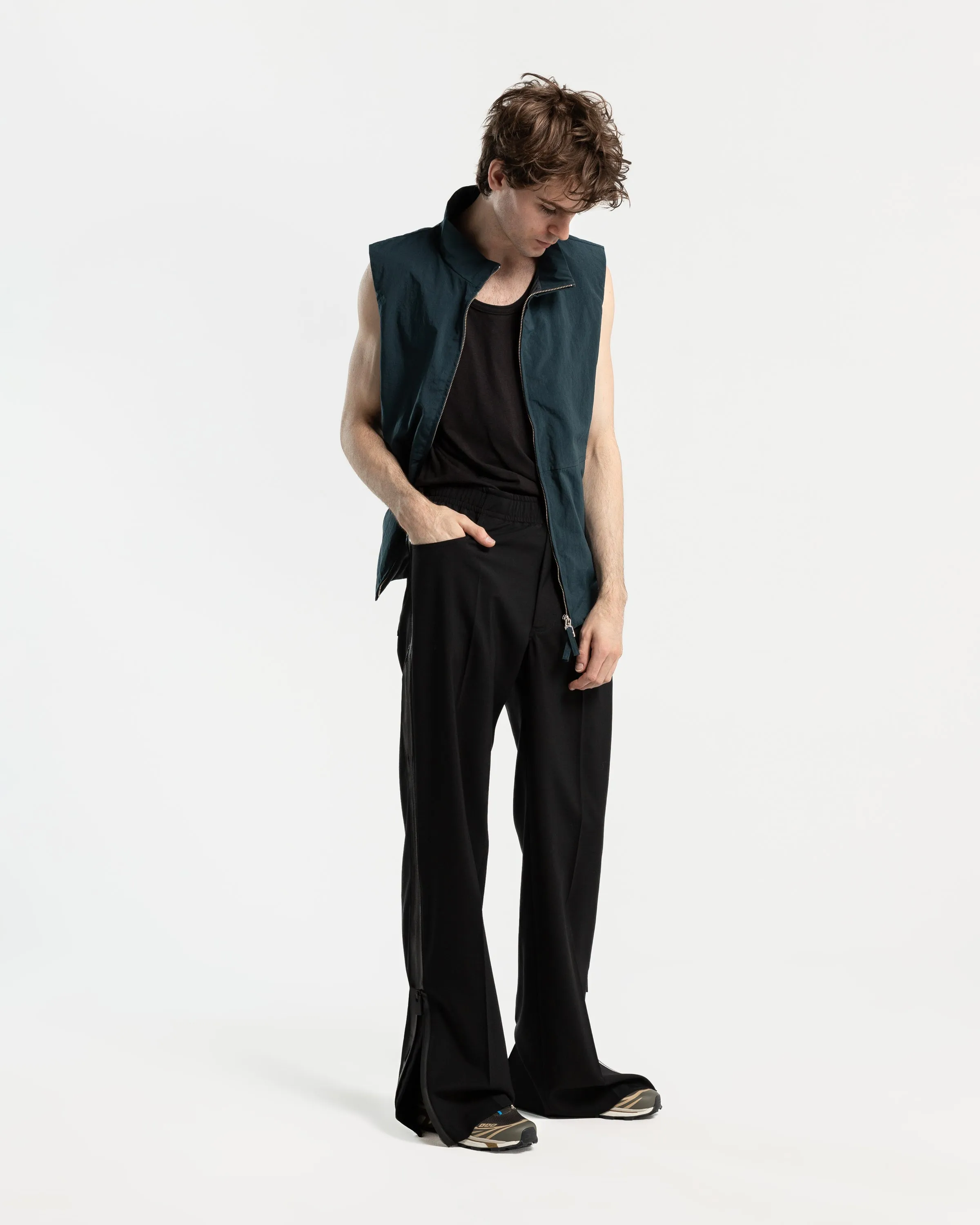 Shiny Side Zip Pants in Black