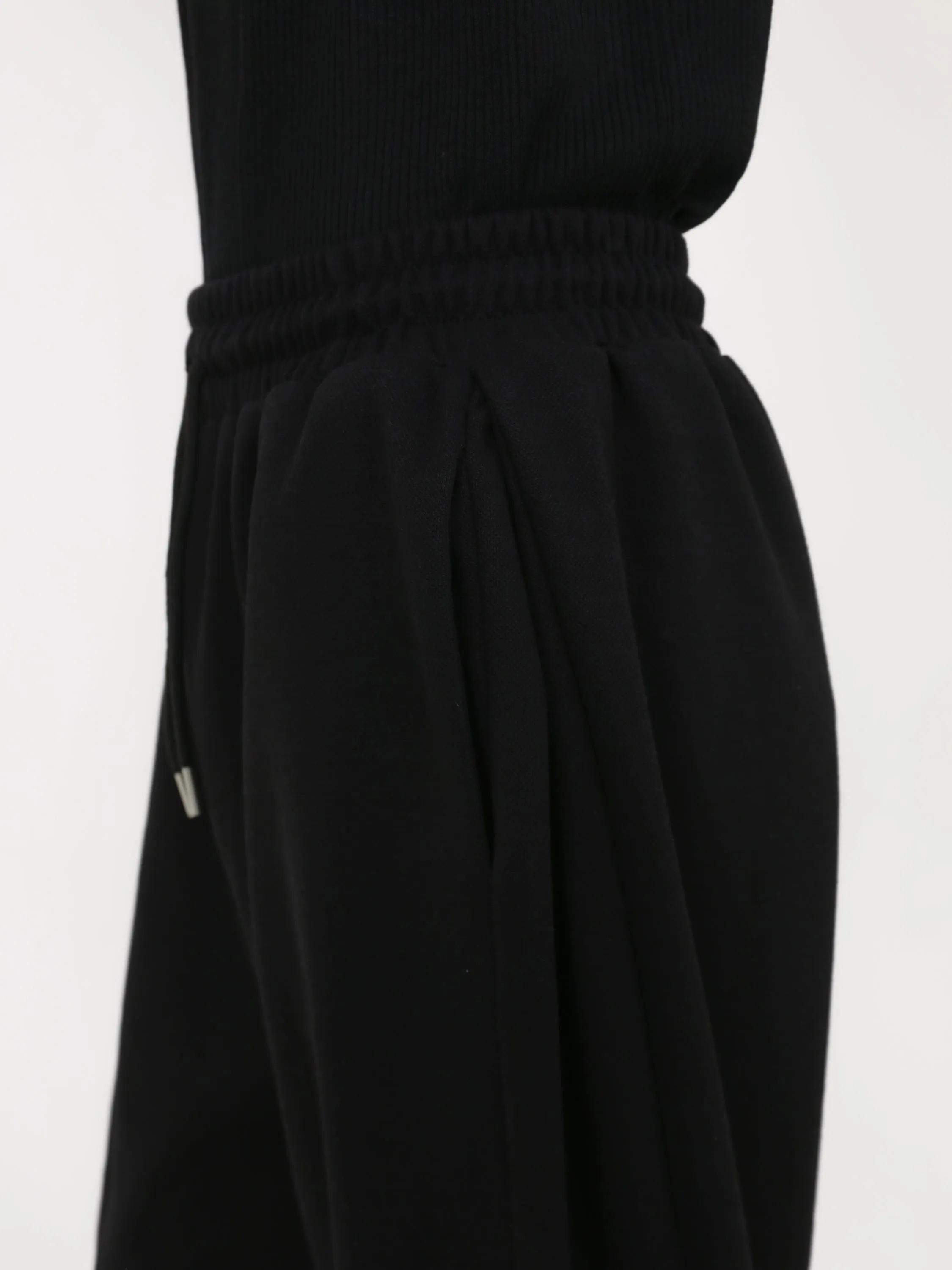 Straight leg sweat pants