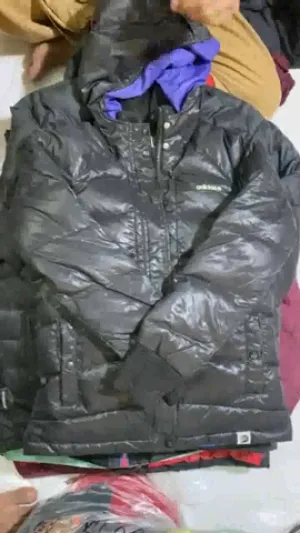 Vintage Adidas Puffer Jackets 20 pieces